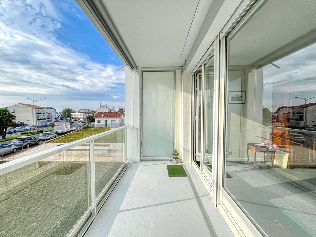 Achat appartement à vendre 3 pièces 75 m² - Royan