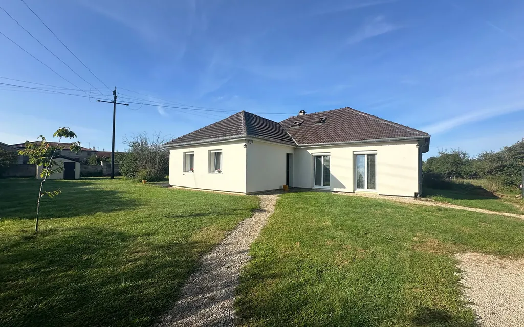 Achat maison à vendre 5 chambres 135 m² - Rancourt-sur-Ornain