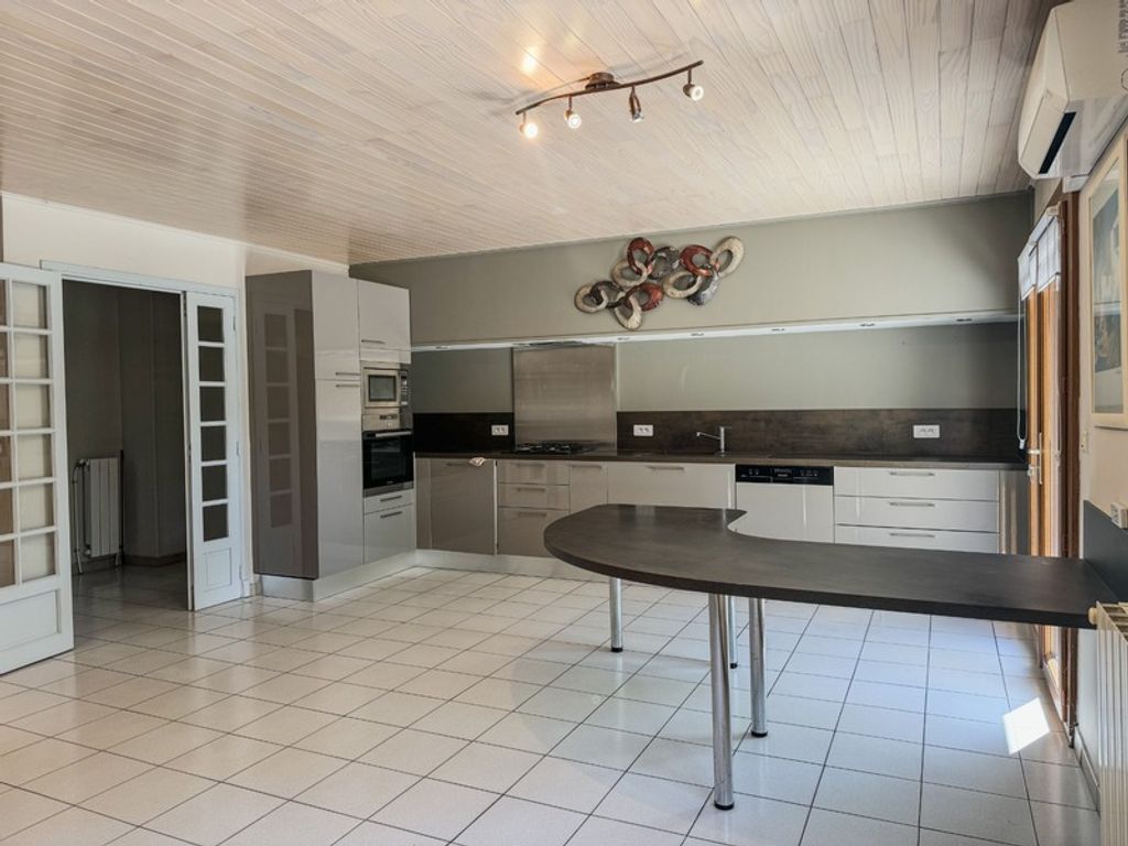 Achat maison à vendre 2 chambres 75 m² - Arques