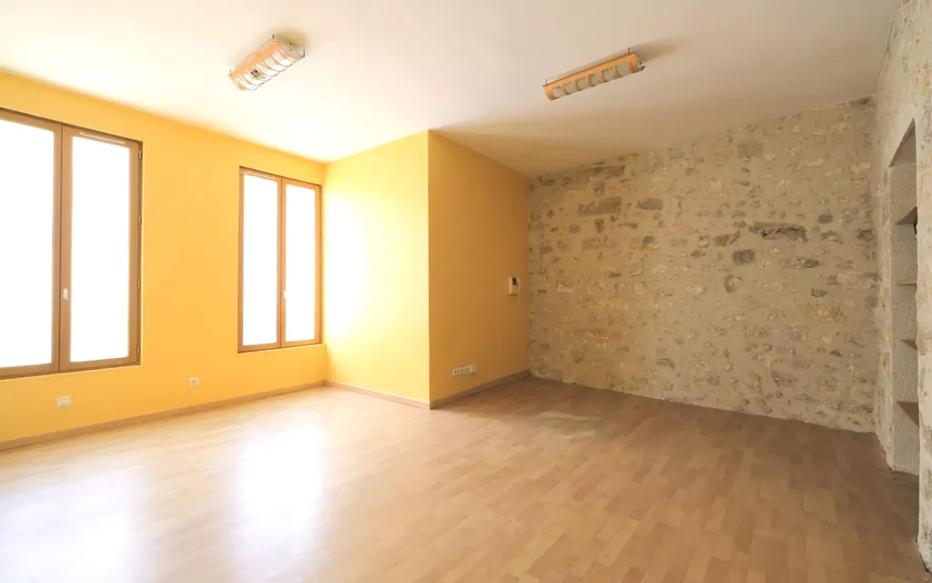 Achat appartement à vendre 4 pièces 85 m² - Fontainebleau