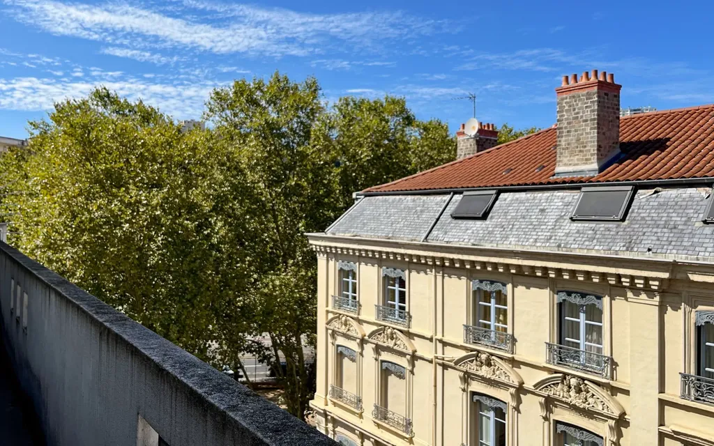 Achat appartement à vendre 3 pièces 86 m² - Lyon 6ème arrondissement