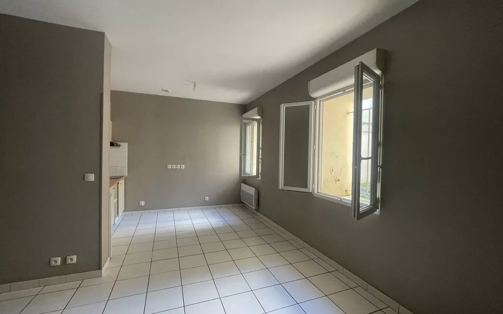 Achat appartement à vendre 3 pièces 90 m² - Bordeaux