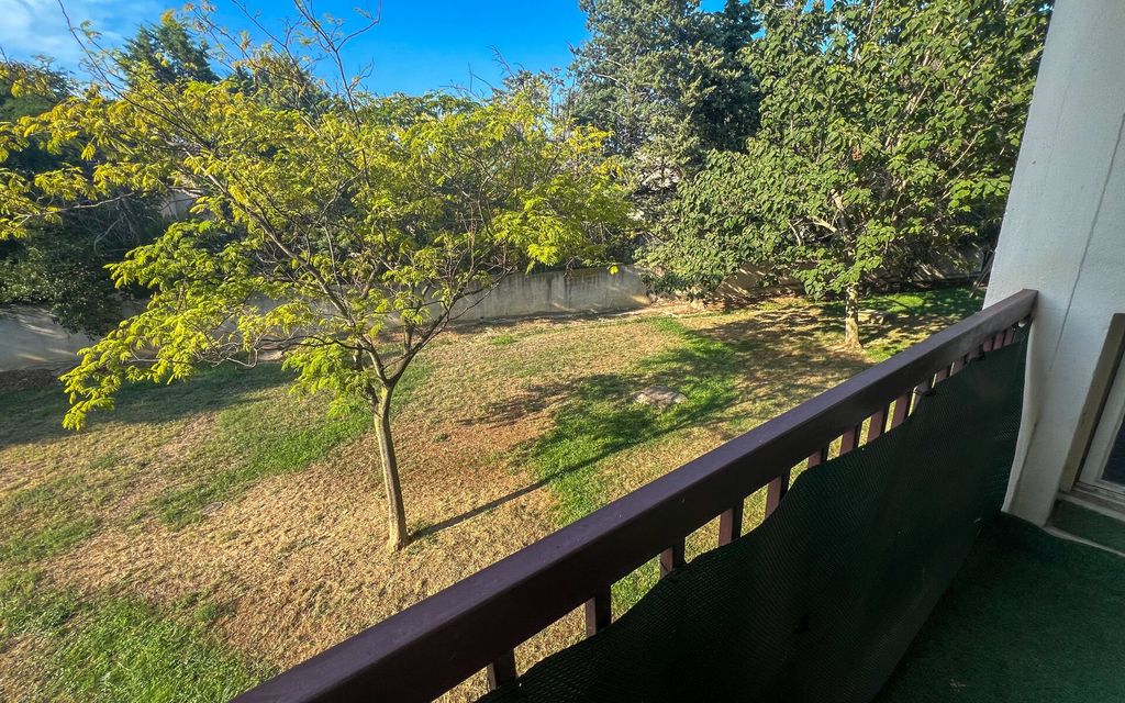 Achat appartement à vendre 3 pièces 52 m² - Salon-de-Provence