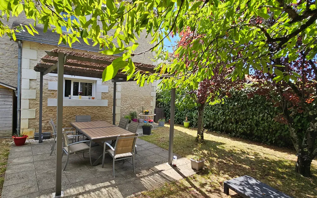 Achat maison à vendre 3 chambres 108 m² - Poitiers