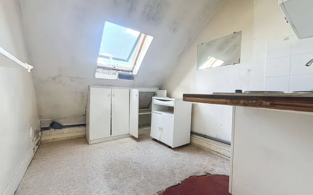 Achat studio à vendre 4 m² - Paris 10ème arrondissement