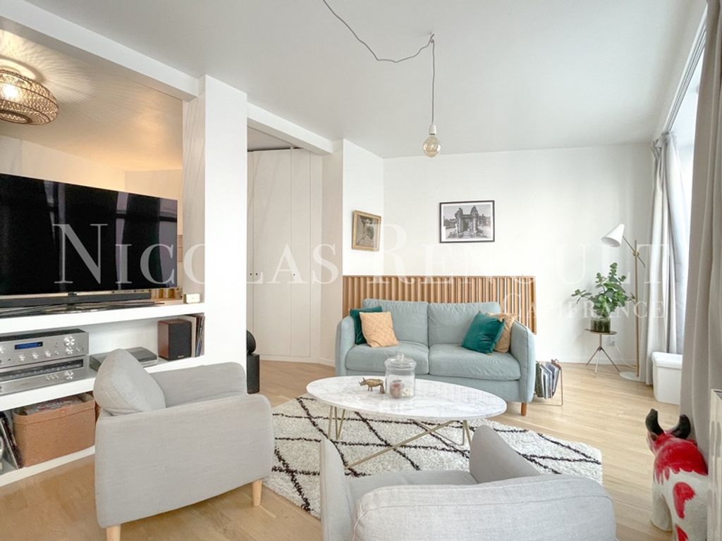 Achat souplex à vendre 2 pièces 45 m² - Paris 18ème arrondissement