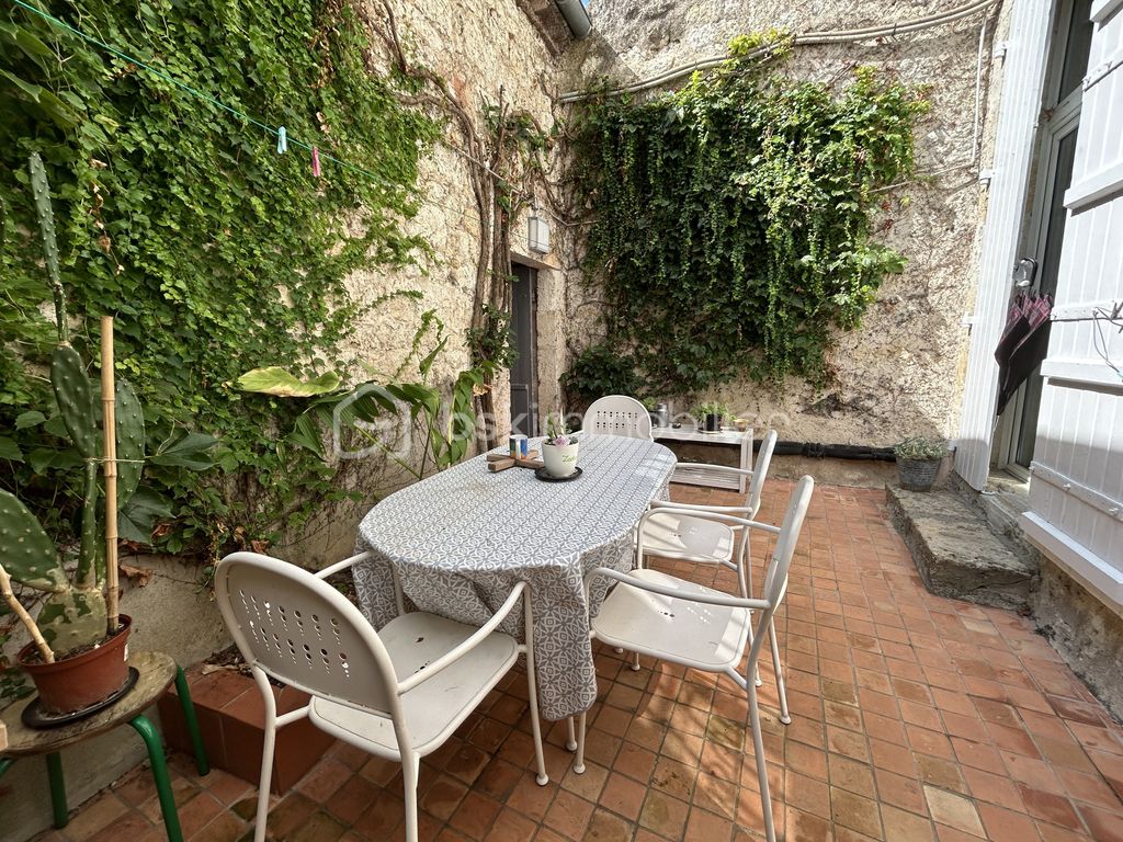 Achat maison à vendre 4 chambres 125 m² - Agen