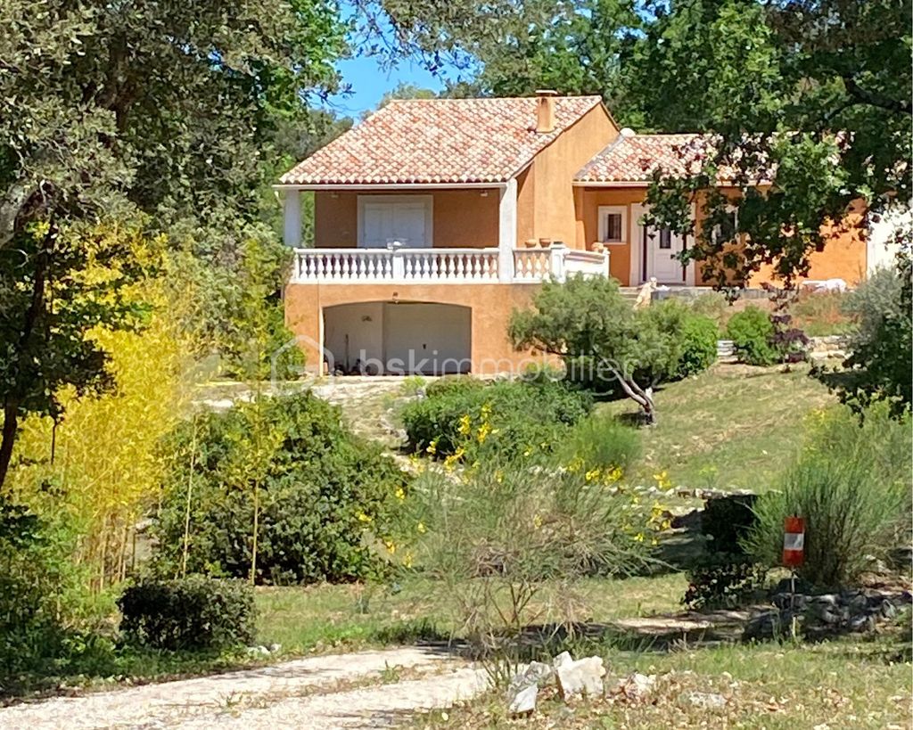 Achat maison à vendre 5 chambres 205 m² - Besse-sur-Issole