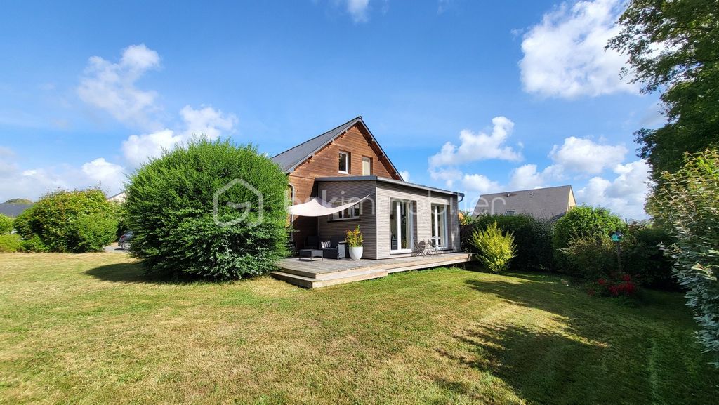 Achat maison à vendre 4 chambres 146 m² - La Bazouge-des-Alleux