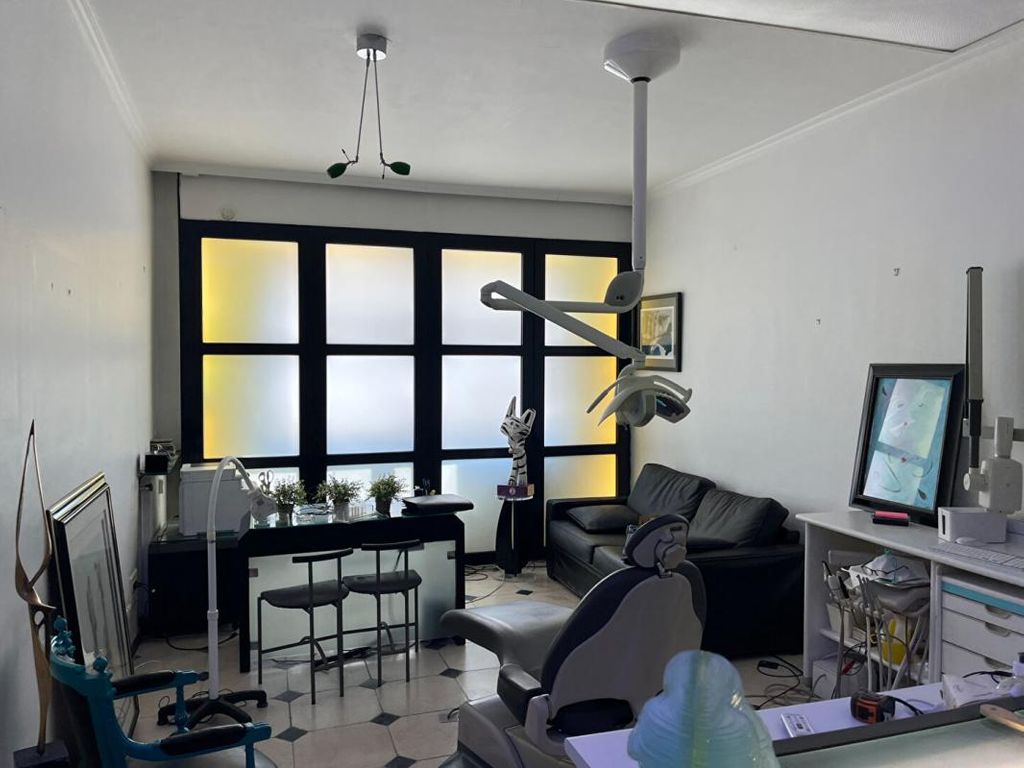 Achat studio à vendre 36 m² - Paris 16ème arrondissement