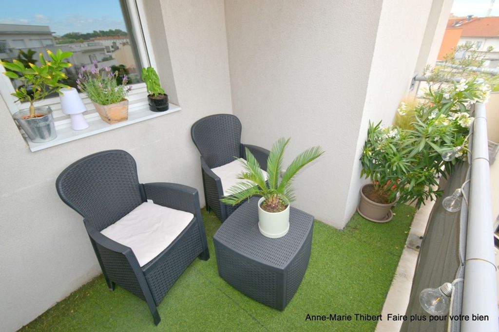 Achat appartement à vendre 4 pièces 82 m² - Lyon 3ème arrondissement