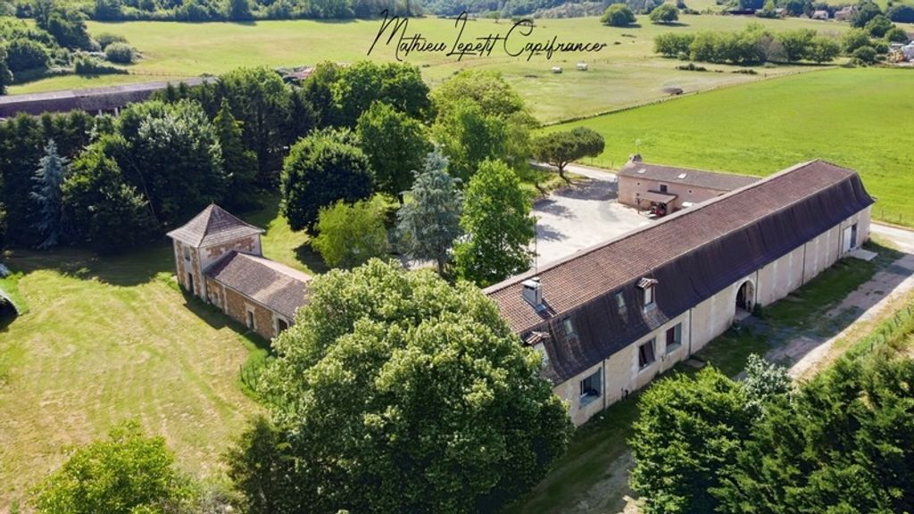 Achat maison à vendre 5 chambres 270 m² - Périgueux