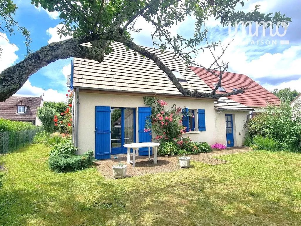 Achat maison à vendre 4 chambres 90 m² - Saint-Gervais-la-Forêt