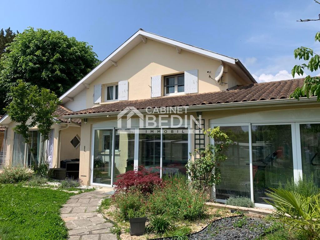 Achat maison à vendre 4 chambres 203 m² - Libourne