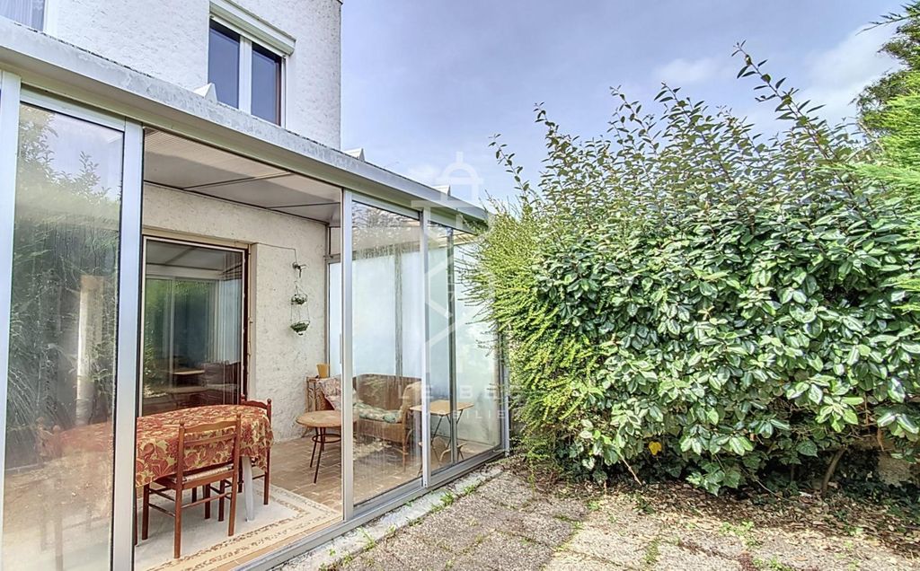 Achat maison à vendre 4 chambres 93 m² - Larmor-Plage