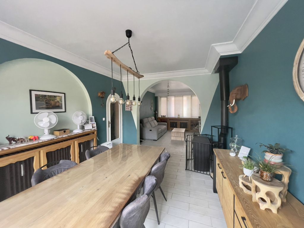 Achat maison à vendre 3 chambres 118 m² - Halluin