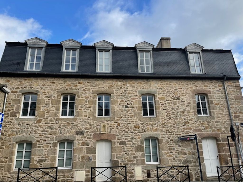 Achat appartement à vendre 4 pièces 86 m² - Saint-Pol-de-Léon