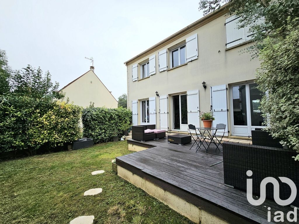 Achat maison à vendre 5 chambres 135 m² - Bry-sur-Marne