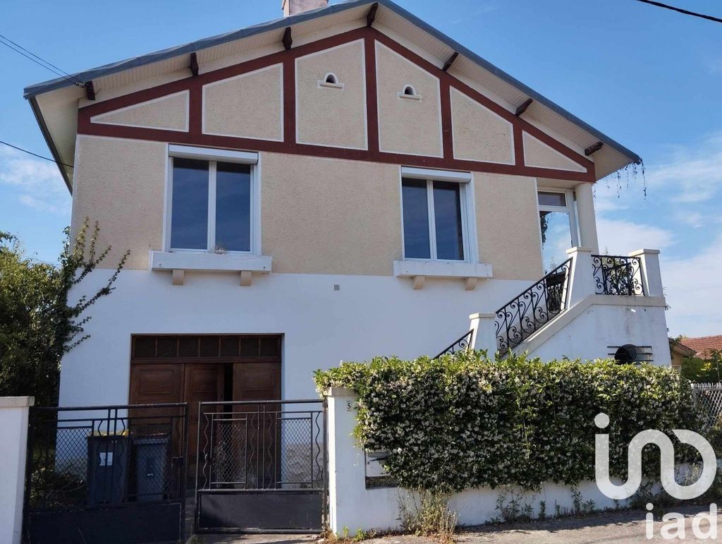 Achat maison à vendre 2 chambres 100 m² - Séméac