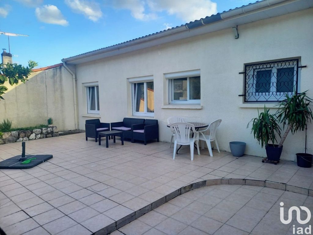 Achat maison à vendre 4 chambres 125 m² - Agen