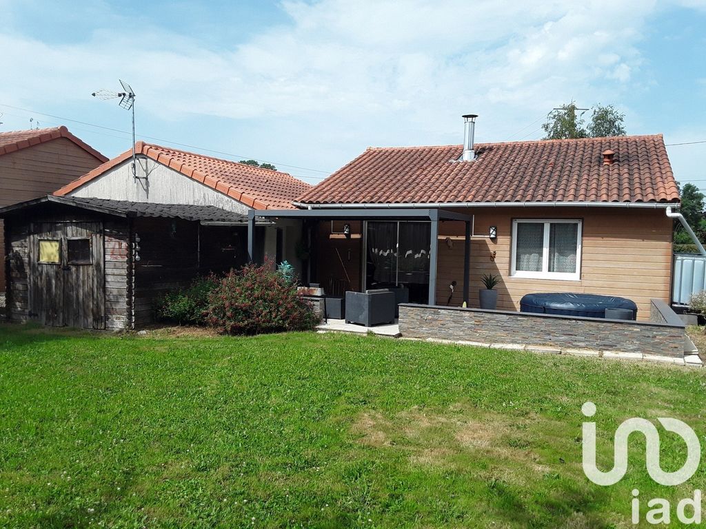 Achat maison à vendre 2 chambres 67 m² - Chemillé-en-Anjou