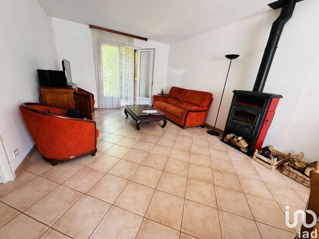 Achat maison à vendre 3 chambres 90 m² - Pont-Sainte-Maxence