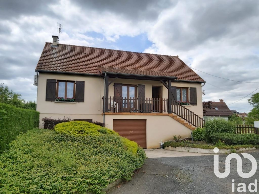 Achat maison à vendre 4 chambres 99 m² - Vitry-sur-Loire