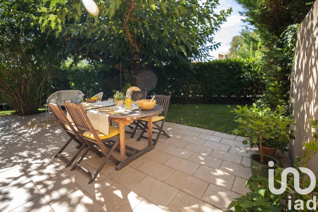 Achat maison à vendre 3 chambres 83 m² - Aix-en-Provence