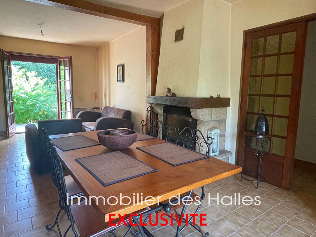 Achat maison à vendre 4 chambres 94 m² - Saint-Poix