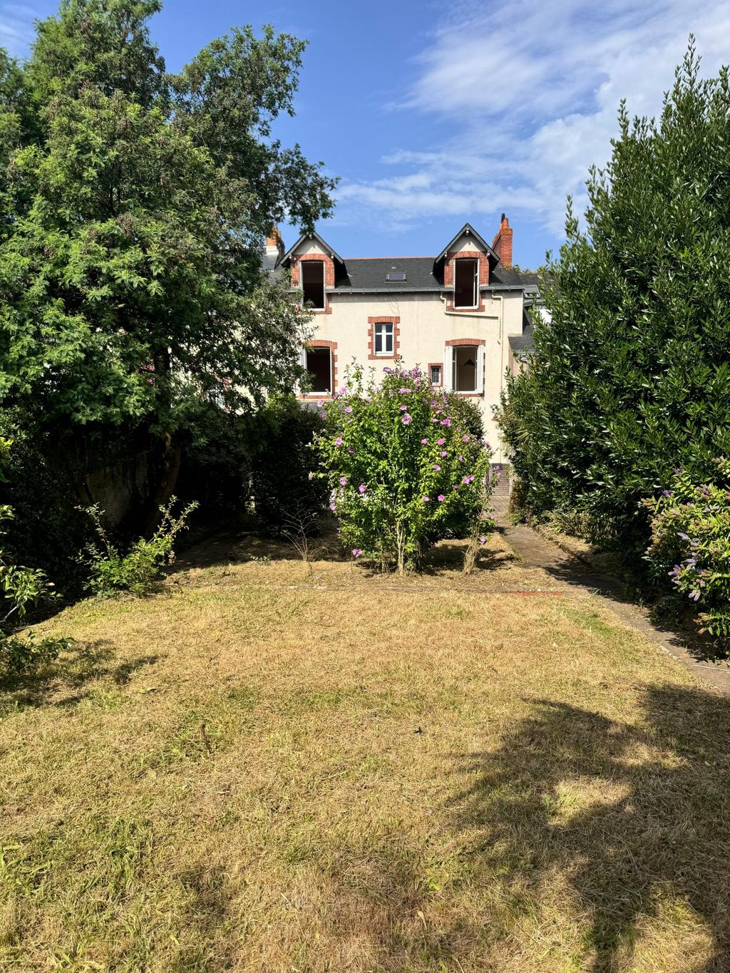 Achat maison à vendre 5 chambres 208 m² - Nantes