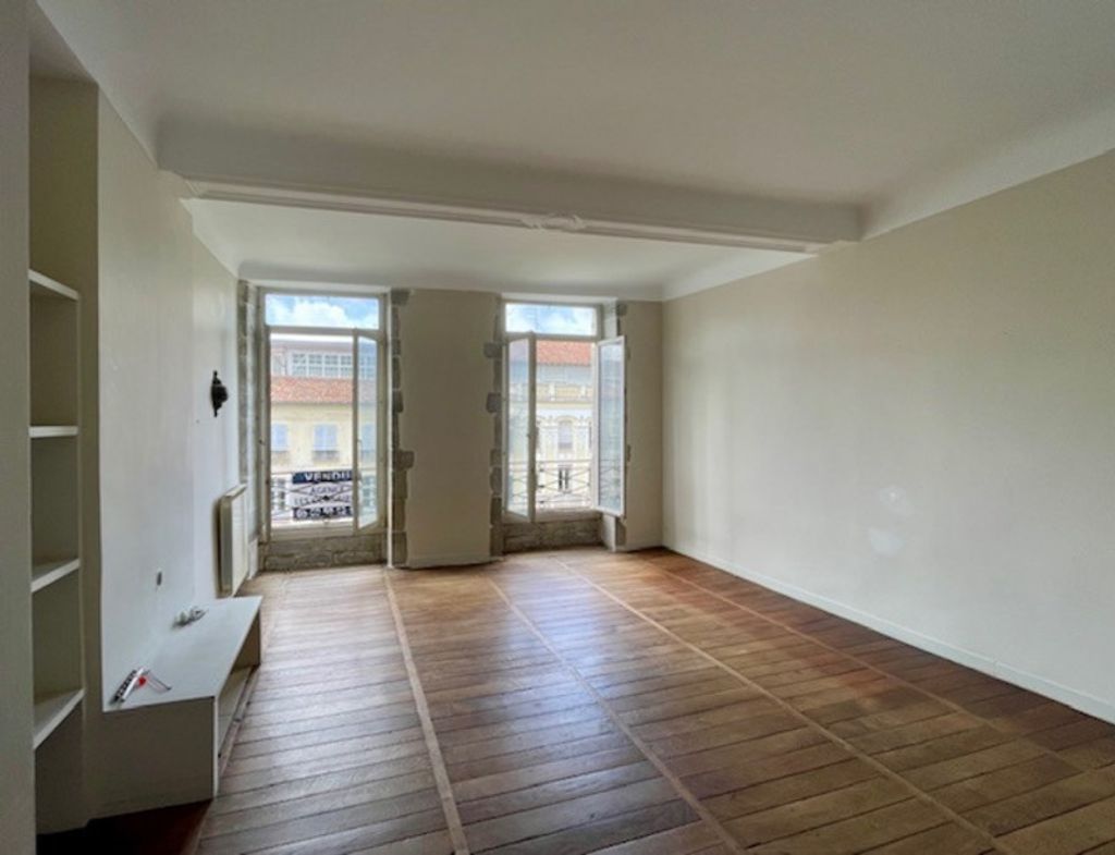 Achat appartement à vendre 4 pièces 160 m² - Bayonne