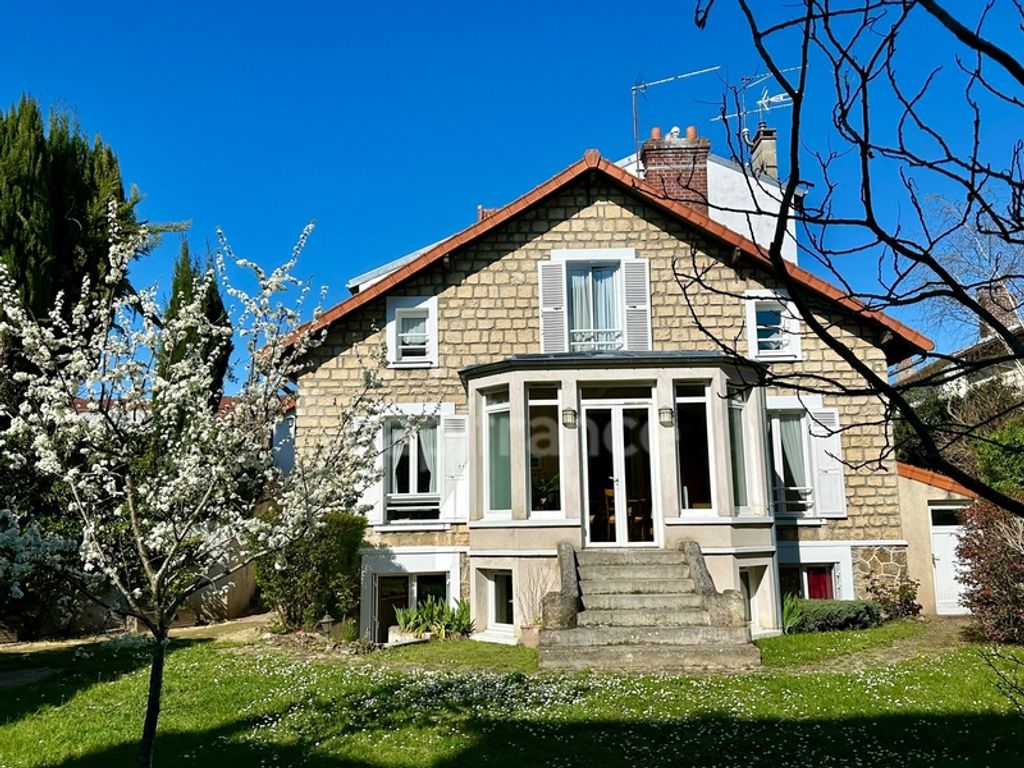 Achat maison à vendre 4 chambres 142 m² - Maisons-Laffitte