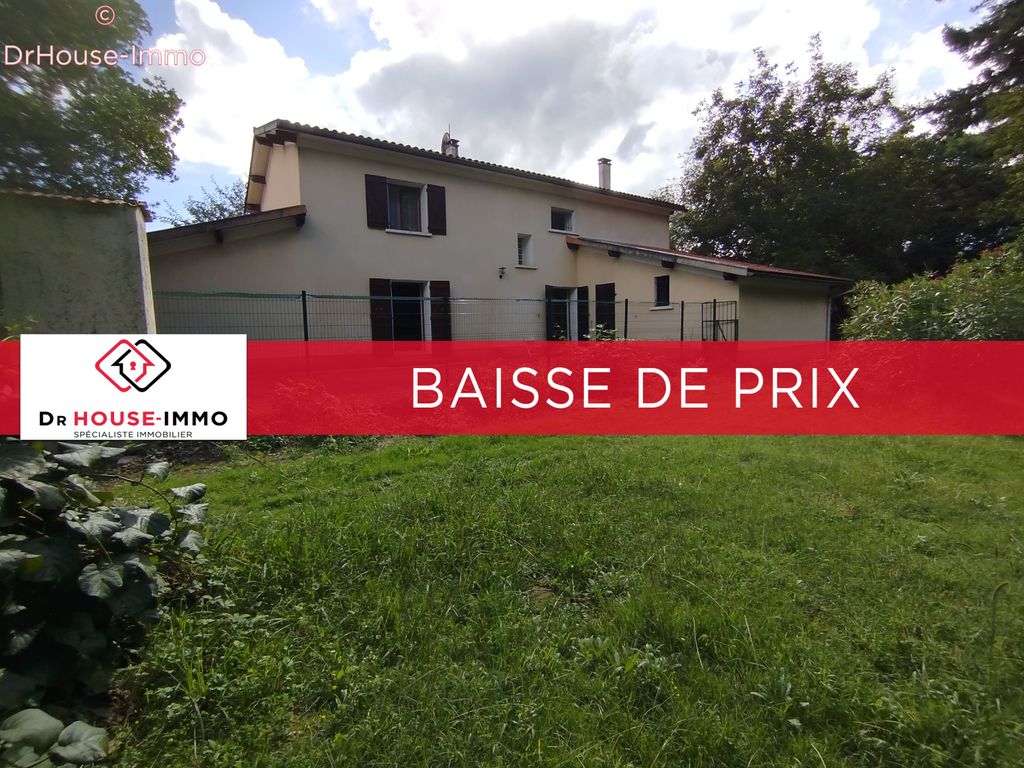 Achat maison à vendre 6 chambres 260 m² - Les Issards