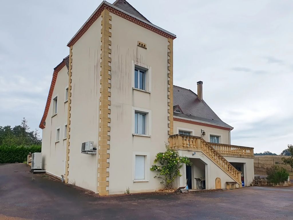 Achat maison à vendre 4 chambres 250 m² - Javerlhac-et-la-Chapelle-Saint-Robert