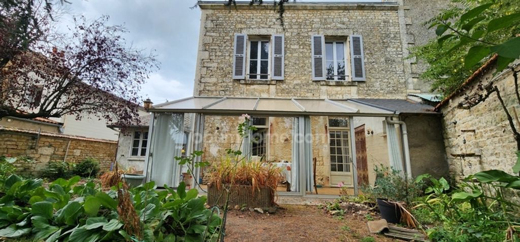 Achat maison 4 chambre(s) - Fontenay-le-Comte