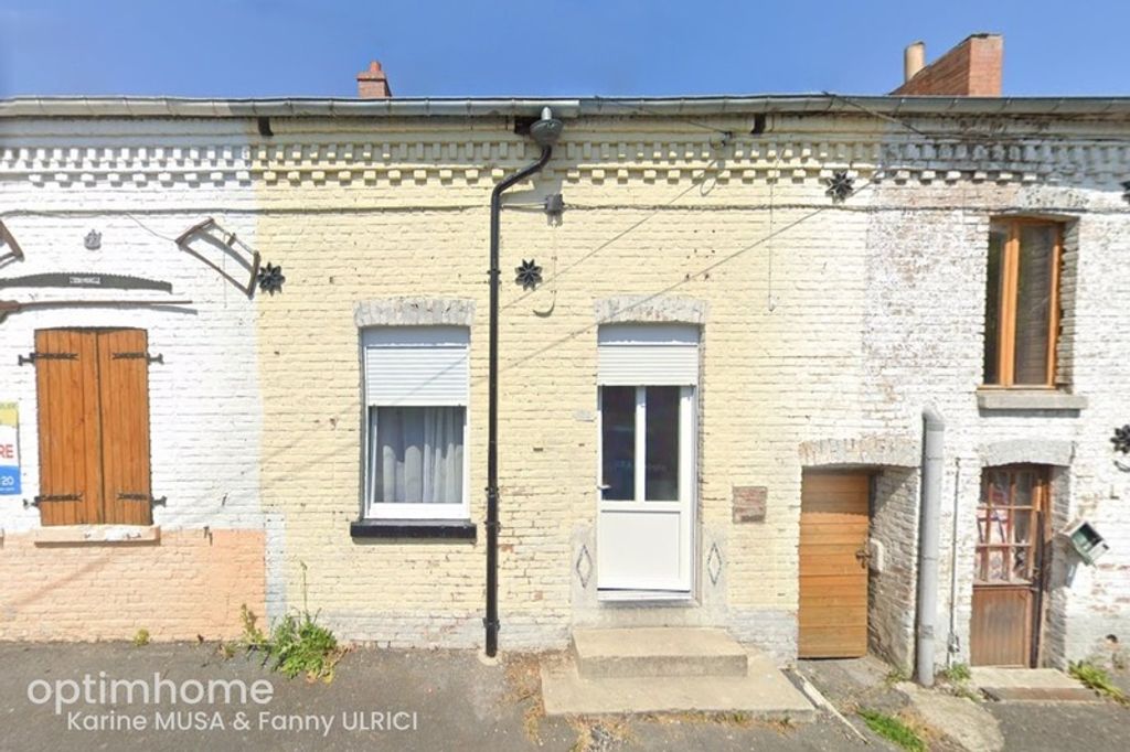 Achat maison à vendre 2 chambres 61 m² - Wignehies