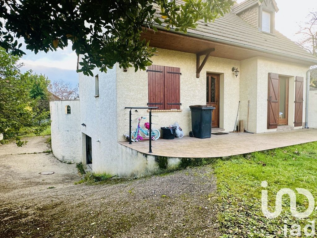 Achat maison à vendre 3 chambres 97 m² - Issou