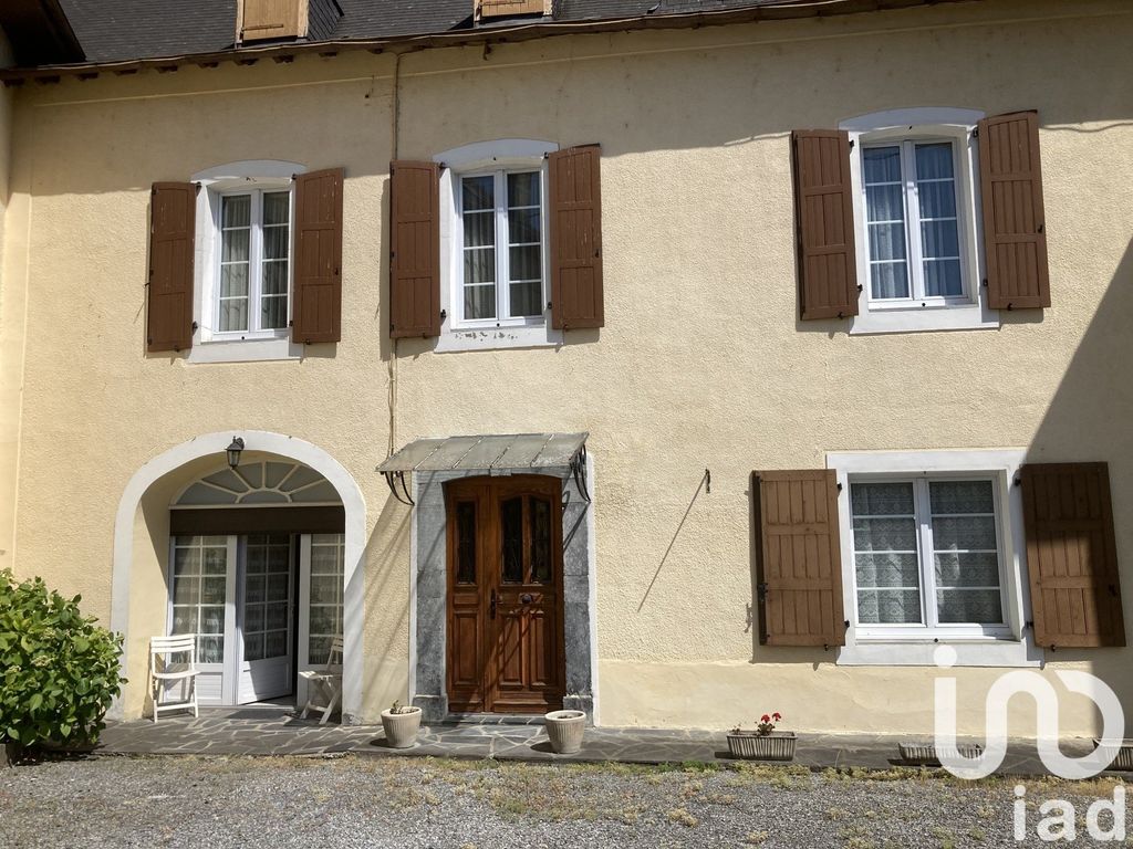 Achat maison à vendre 3 chambres 190 m² - Oloron-Sainte-Marie