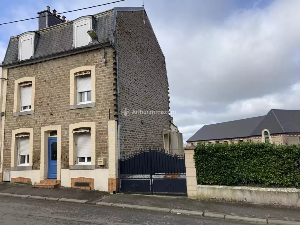 Achat maison à vendre 6 chambres 123 m² - Flers