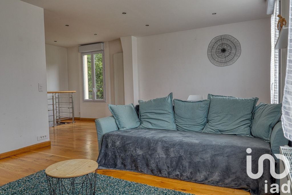 Achat maison à vendre 2 chambres 87 m² - Dammarie-les-Lys