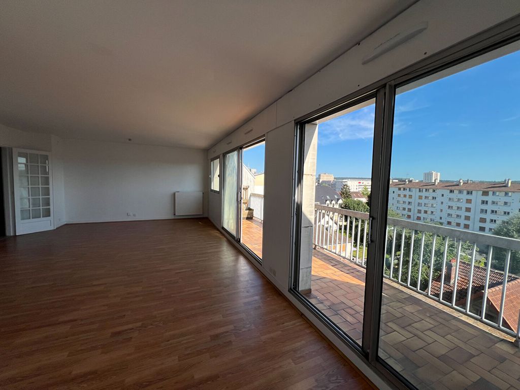 Achat appartement à vendre 4 pièces 106 m² - Meaux