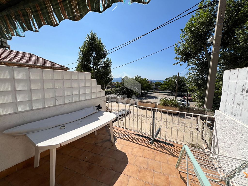 Achat appartement à vendre 2 pièces 46 m² - Marseille 16ème arrondissement