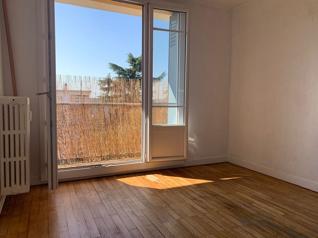 Achat appartement à vendre 2 pièces 41 m² - Bourgoin-Jallieu