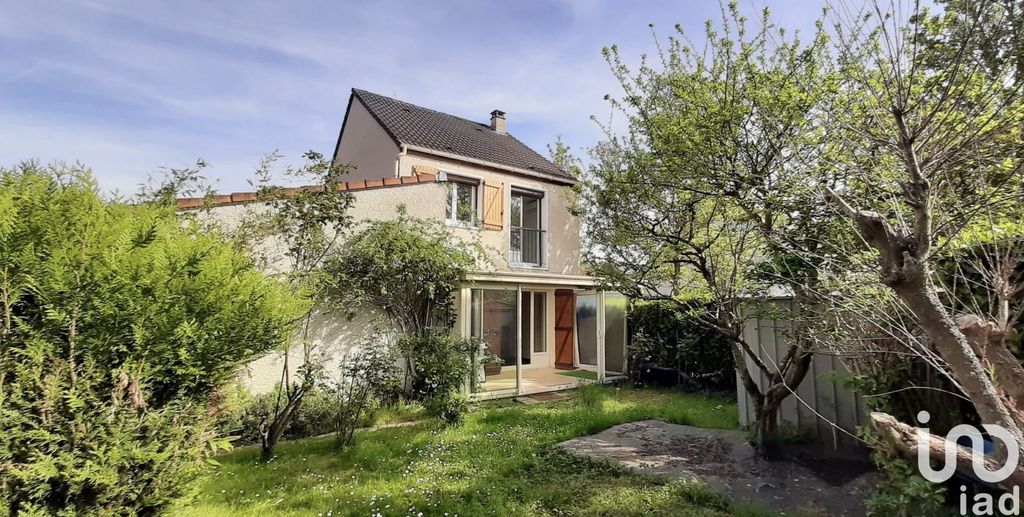 Achat maison à vendre 2 chambres 88 m² - Saclay