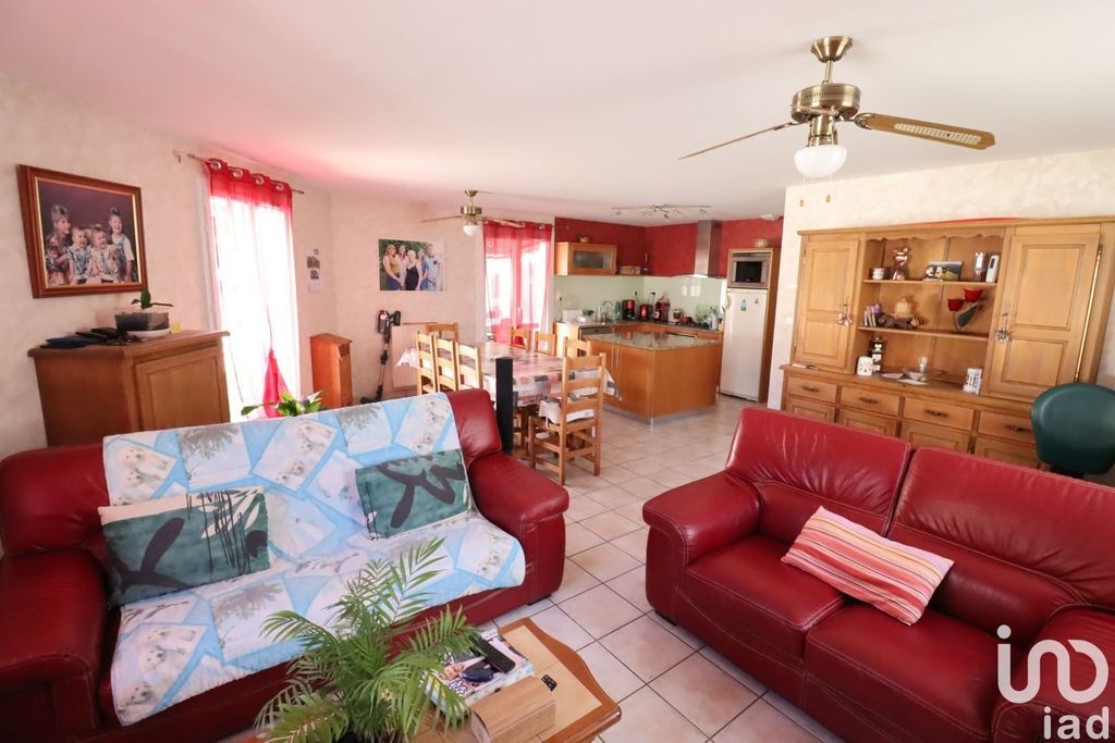 Achat maison à vendre 4 chambres 125 m² - Gerzat