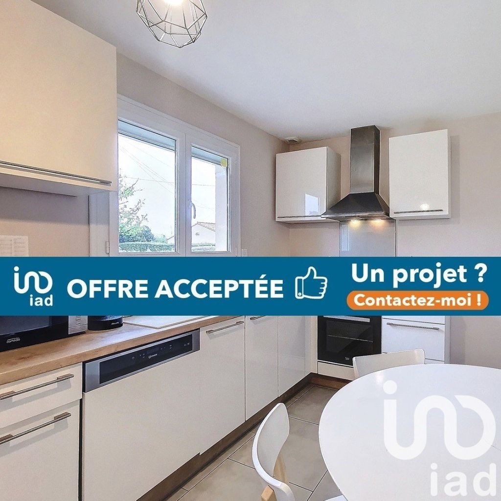 Achat maison à vendre 3 chambres 102 m² - Jarnac