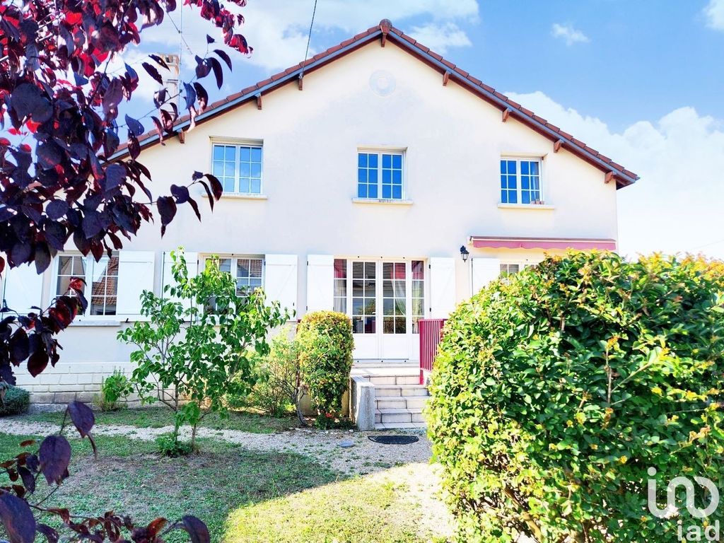 Achat maison à vendre 6 chambres 144 m² - Conflans-Sainte-Honorine