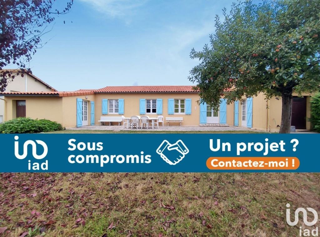 Achat maison à vendre 3 chambres 110 m² - Civaux