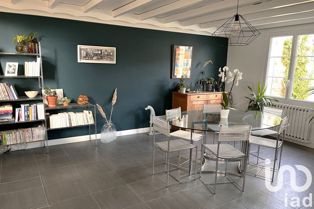 Achat maison à vendre 5 chambres 182 m² - Villers-sur-Coudun