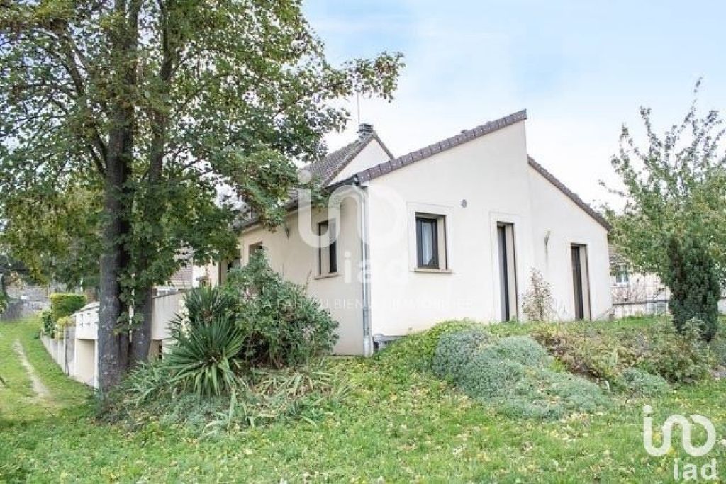 Achat maison à vendre 5 chambres 160 m² - Mantes-la-Jolie